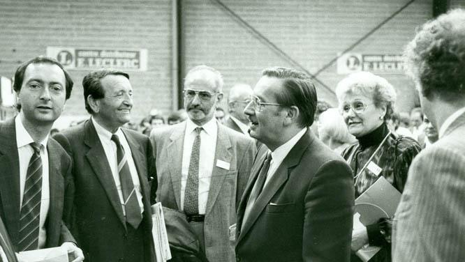 Histoire de l’Acdlec : accompagne-1990_partie_2_- A la une E.Leclerc 